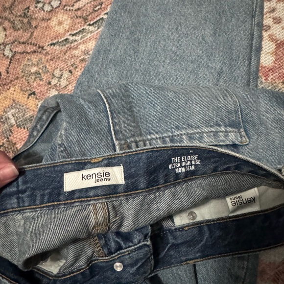 Kensie Light and Dark Blue Denim Jeans - Picture 2 of 4